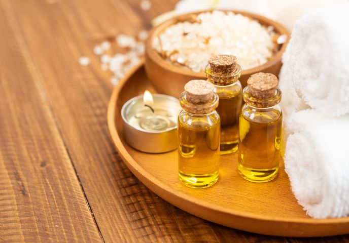 Aromatherapy Oil Massage